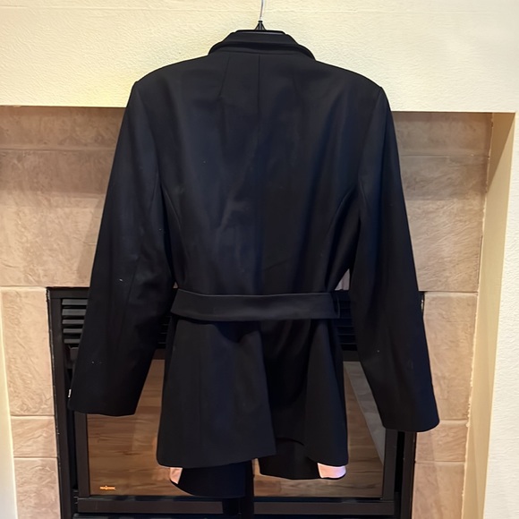 Gorgeous short wool coat - Picture 8 of 10